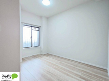 �q�������@�w�т̎��Ԃ��V�Ԏ��Ԃ���؂ɂł���q�ǂ������B�Ƌ�̔z�u�����₷���V���v���Ȑ݌v�ŁA�������K�Ɏg���܂��B