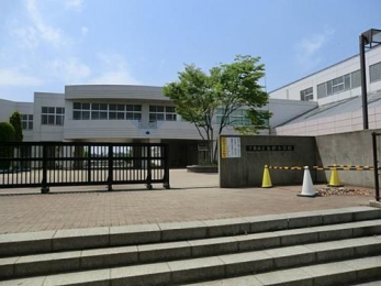 ���ӊ��@��t�s�����򏬊w�Z �k��9���B 670m