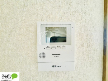 ���̑��@������Ԃ����S��TV���j�^�[�t���C���^�[�z��