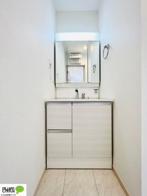 ���ʑ�E���ʏ��@�{�H��ʐ^�F�傫�ȋ��Ō��₷�����ʉ��ϑ�ł�