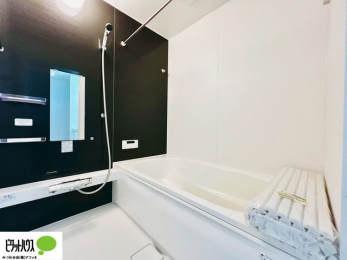 �����@�{�H��ʐ^�@�����̔�������Ă���闁���͍L�X�������B�x���͂��q�l�ƈꏏ�ɗV�тȂ������܂��ˁB