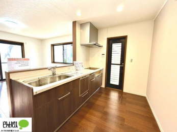 �L�b�`���@�򐅊��̌^�����Ő������X�b�L���ł�