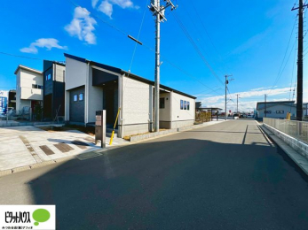 �O�ώʐ^�@�O�ʓ��H�܂ތ��n�ʐ^