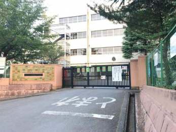 ���ӊ��@���ˎs����{����񏬊w�Z �k��9���B 700m