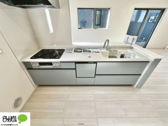 �L�b�`���@�Ƒ��Ƃ��b���Ȃ���y���������ł���J�E���^�[�L�b�`���B