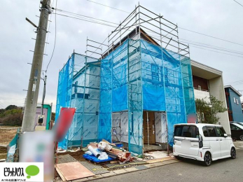 ���r���O�@�����ۂ̎����ʐ^��CG�ŉƋ��z�u�����C���[�W�ł���A���ۂƂ͑����قȂ�܂��B