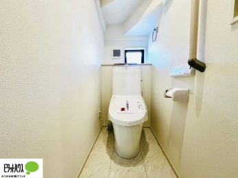 ���ʑ�E���ʏ��@�O�ʋ��̗���A�V���N���ȂǑ������[��������A�L�X�Ƃ������ʉ��ϑ�ł��B