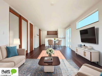 ���r���O�@�����ۂ̎����ʐ^��CG�ŉƋ��z�u�����C���[�W�ł���A���ۂƂ͑����قȂ�܂��B