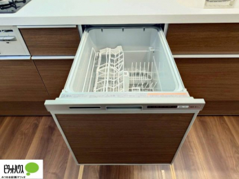 �L�b�`���@�H���̌�̕Еt�����y�ɂȂ�A�H��􂢊����@�t���B