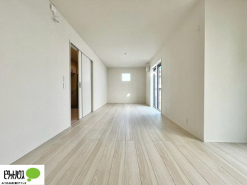 ���̑��@�Ƒ��݂�Ȃ�������肭�낰��L�X�Ƃ����P�T���ȏ�̃��r���O�ł��B