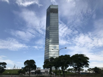 �����@�����������F���̗����ŁA1���̔��������������Ă��������B