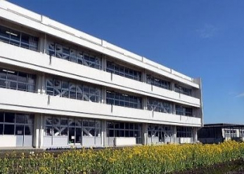 ���ӊ��@�N�Îs����q�����w�Z �k��9���B 650m