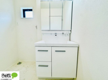 ���ʑ�E���ʏ��@�{�H��ʐ^�F�g���₷���V���v���Ȑ��ʉ��ϑ�B�����̎x�x�͂�������n�܂�܂��B