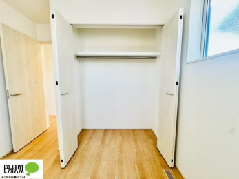 �o���R�j�[�@�����Ղ���[�ł����������ꂢ�ɕЕt���܂��B