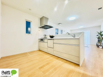 ���[�@�L�X�L�b�`���X�y�[�X�E�H���̌�̕Еt�����y�ɂȂ�A�H��􂢊����@�t���B