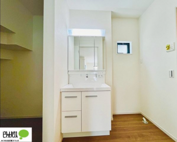 ���ʑ�E���ʏ��@�{�H��ʐ^�F�g���₷���V���v���Ȑ��ʉ��ϑ�B�����̎x�x�͂�������n�܂�܂��B