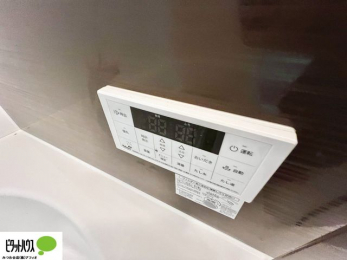 �g�C���@�{�H��ʐ^�F�����Ȑ��@�\�t�������V�����[�g�C��