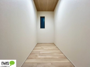 ���̑��@��e�ʃp���g���[�B