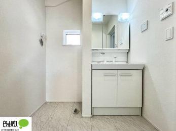 ���ʑ�E���ʏ��@�{�H��ʐ^�F�g������̂����O�ʋ��B24���Ԋ��C�̊��C��Ƒ������萴�����̂�����ʎ��ł��B