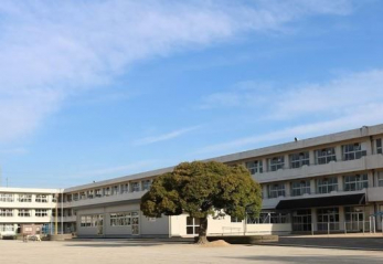 ���ӊ��@���P�Y�s�����g���w�Z �k��2���B 150m