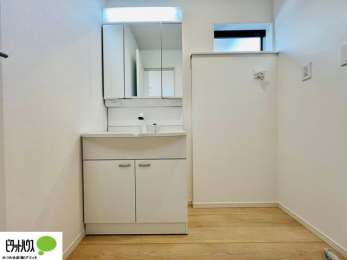 ���ʑ�E���ʏ��@�{�H��ʐ^�F���ʎ��ɏ���������A�J�r�\�h�ɂ��B�傫�ȋ��Ō��₷�����ʉ��ϑ�ł�