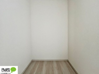 �q�������@�ߗވȊO�̕��������Ղ���[�ł���֗��ȃE�H�[�N�C���N���[�[�b�g�B