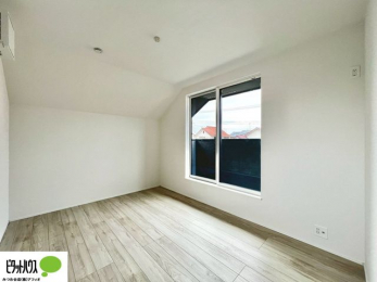 �Q���@�o���R�j�[�ւƑ������邢�����B