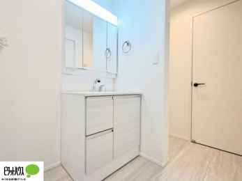 ���ʑ�E���ʏ��@�傫�ȋ��Ō��₷�����ʉ��ϑ�ł�