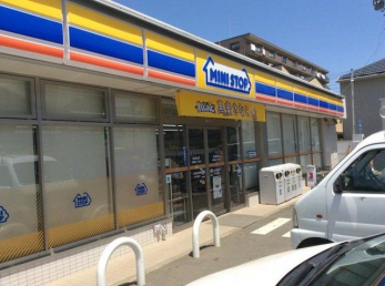 ���ӊ��@�~�j�X�g�b�v�O����4���ړX �k��12���B 950m