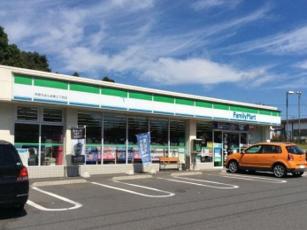 ���ӊ��@�t�@�~���[�}�[�g/�s�����͂�䓌�O���ړX �k��17���B 1340m