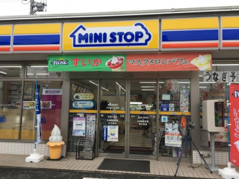 ���ӊ��@�~�j�X�g�b�v���g��2���ړX �k��3���B 210m