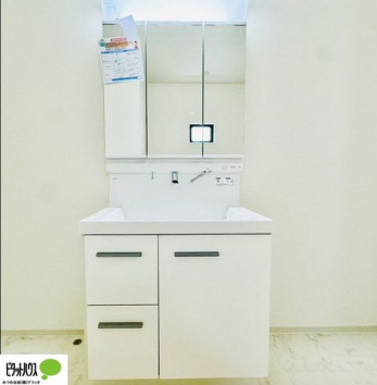 ���ʑ�E���ʏ��@�{�H��ʐ^�F�g���₷���V���v���Ȑ��ʉ��ϑ�B�����̎x�x�͂�������n�܂�܂��B