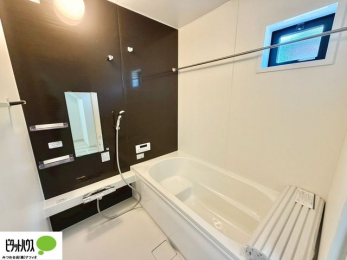 �����@�{�H��ʐ^�F�����̔�������Ă���闁���͍L�X�������B�x���͂��q�l�ƈꏏ�ɗV�тȂ������܂��ˁB