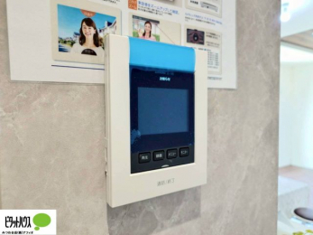 ���̑��@������Ԃ����S��TV���j�^�[�t���C���^�[�z��