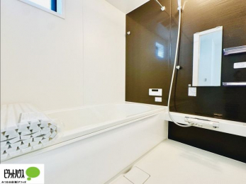 �����@�{�H��ʐ^�F�����̔�������Ă���闁���͍L�X�������B�x���͂��q�l�ƈꏏ�ɗV�тȂ������܂��ˁB