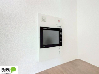 ���̑��@������Ԃ����S��TV���j�^�[�t���C���^�[�z��