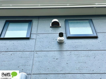 ���̑��@���C�����X�Z���T�[�J�����B�J�����{�̂�WiFi�ڑ�����ΐ�p�v����ʂ��ĉf���m�F���\�ł��B