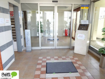 �G���g�����X�@�I�[�g���b�N�ň��S�B