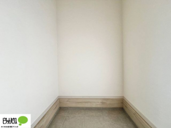 �@�x�r�[�J�[��S���t�o�b�N�Ȃǂ��̂܂܎��[�ł���y�Ԏ��[�B