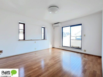 ���[�@����̏I���ɕv�w�ł������߂������Q���B�L���ɂ�Ƃ肪����A�Ƒ��̋C�z�������Ȃ������������x�߂���S�̃v���C�x�[�g��Ԃł��B