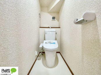 �g�C���@�E�H�V�����b�g�g�C�������B