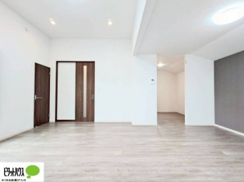 �@�Ƒ��݂�Ȃ�������肭�낰��L�X�Ƃ����P�T���ȏ�̃��r���O�ł�