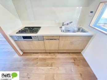 �L�b�`���@�����̂��������y�����Ȃ閾�邭�L�X�Ƃ����L�b�`��