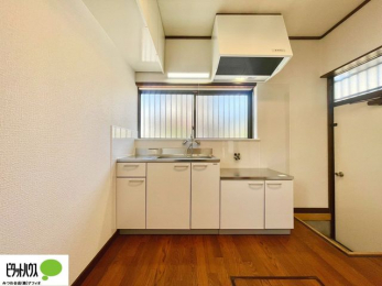 �L�b�`���@�Ɨ��^�̃L�b�`���́A�������̂ɂ������������Ɉڂ�Ȃ��̂ŁA�C�����킸�ɂ������ł��܂��B