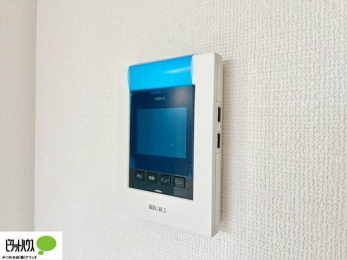 ���̑��@������Ԃ����S��TV���j�^�[�t���C���^�[�z��