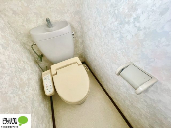 �g�C���@1�E2�K�E�H�V�����b�g�g�C�������B