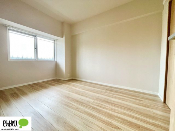 �q�������@�w�т̎��Ԃ��V�Ԏ��Ԃ���؂ɂł���q�ǂ������B�Ƌ�̔z�u�����₷���V���v���Ȑ݌v�ŁA�������K�Ɏg���܂��B