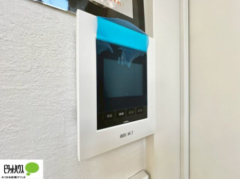 ���̑��@������Ԃ����S��TV���j�^�[�t���C���^�[�z��
