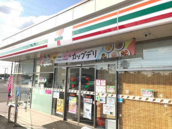���ӊ��@�Z�u���C���u����t�䐬�X���ᏼ�X �k��5���B 370m