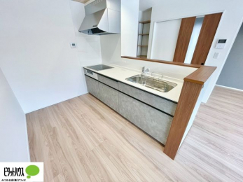 �L�b�`���@�Ƒ��Ƃ��b���Ȃ���y���������ł���J�E���^�[�L�b�`��